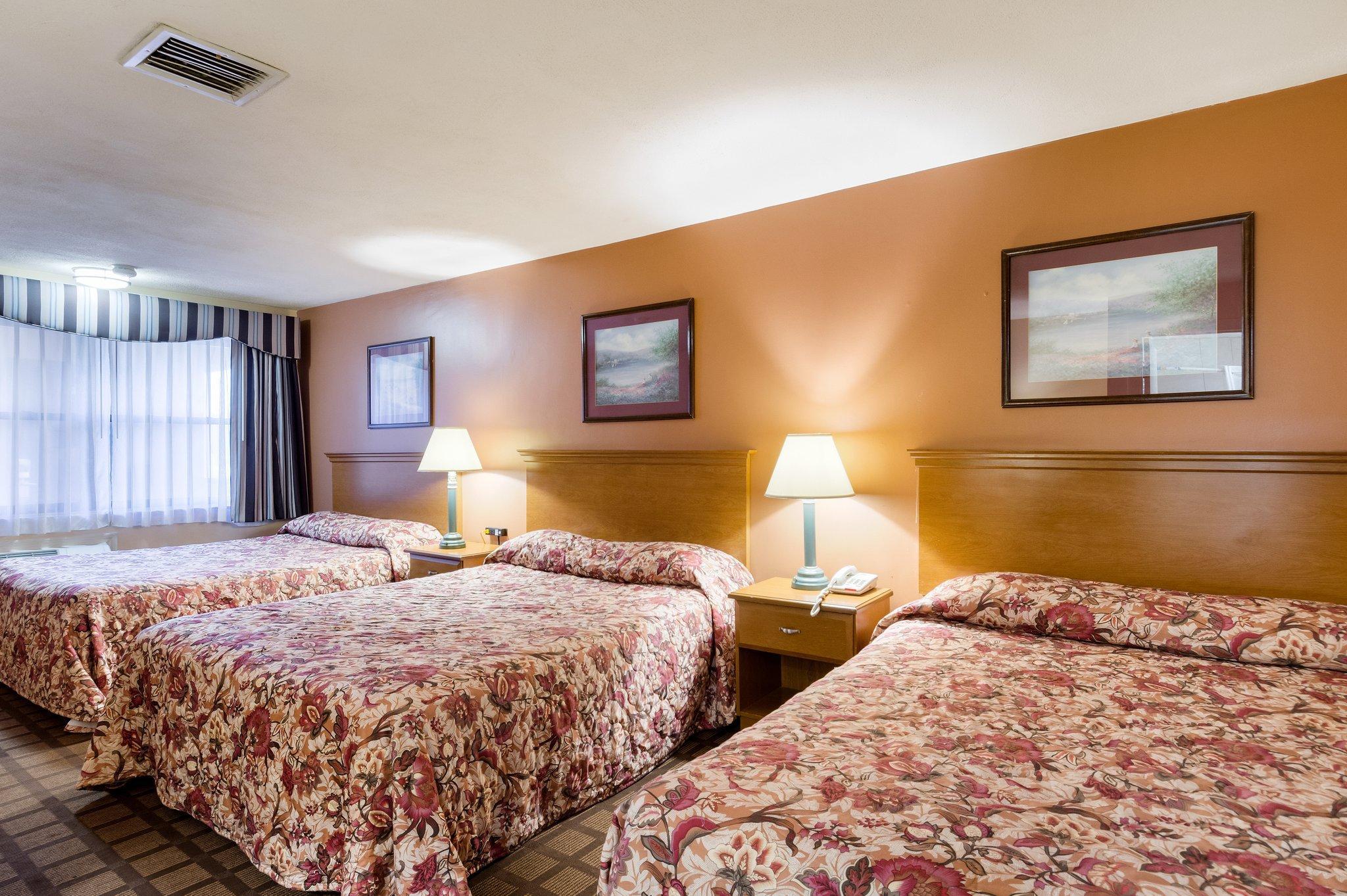 Econo Lodge Boston-Молдън Екстериор снимка